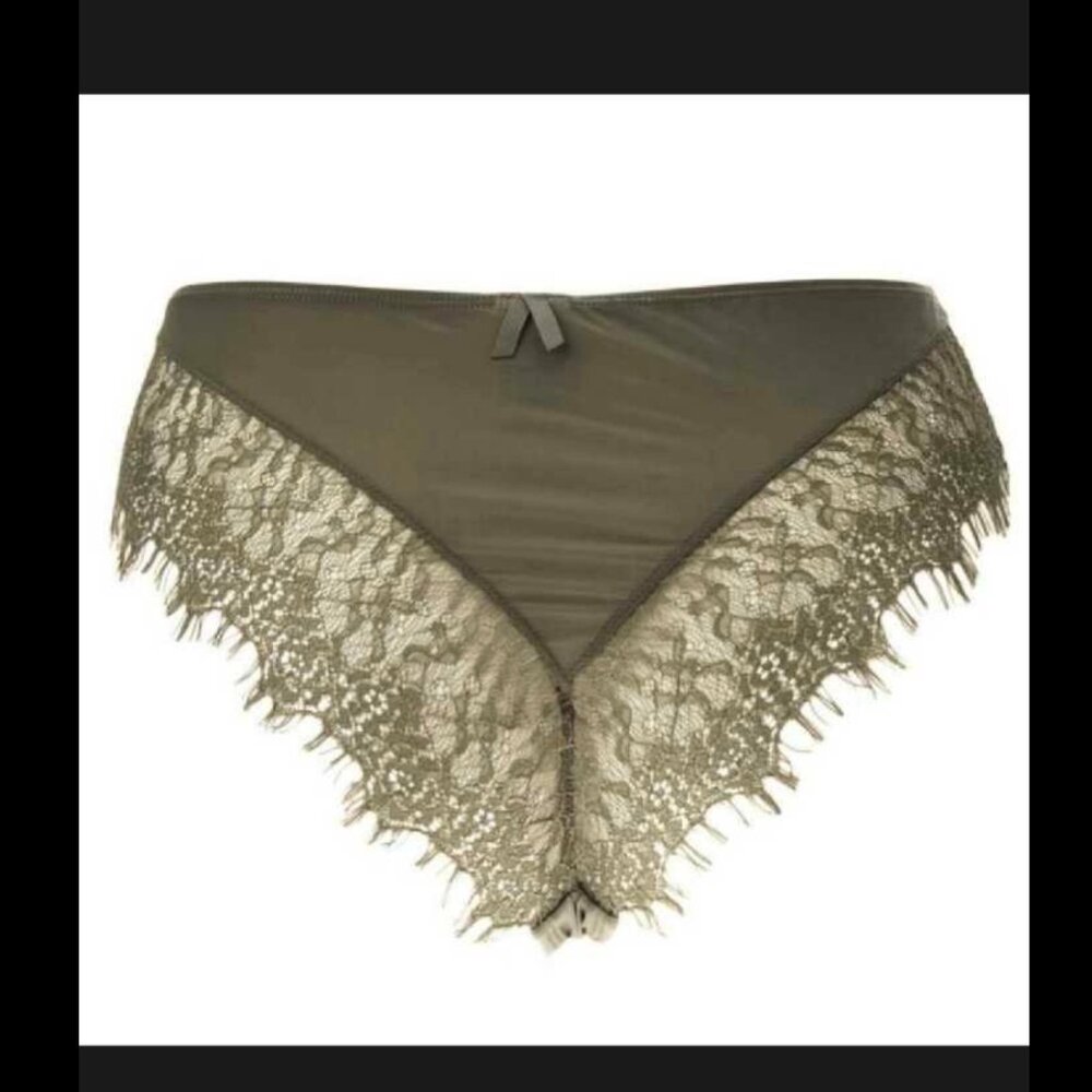 Ladies underwear (size XS, new with tags)